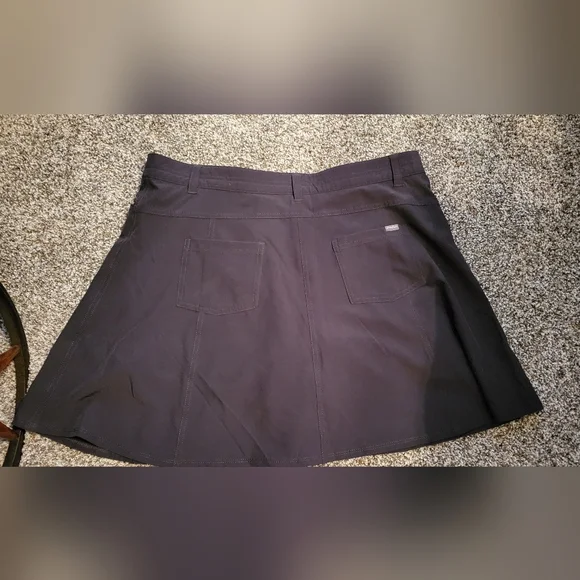 NWT- Women's Skort - Eddie Bauer, Black, Size 12 - Picture 4 of 7